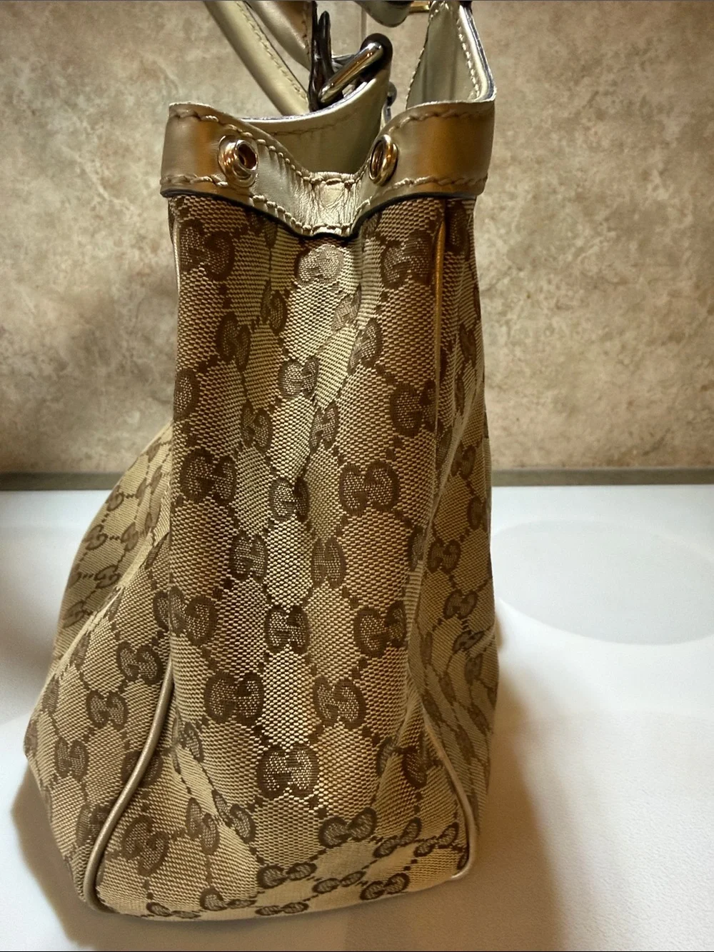 Gucci Sukey Bag - Picture 2 of 10